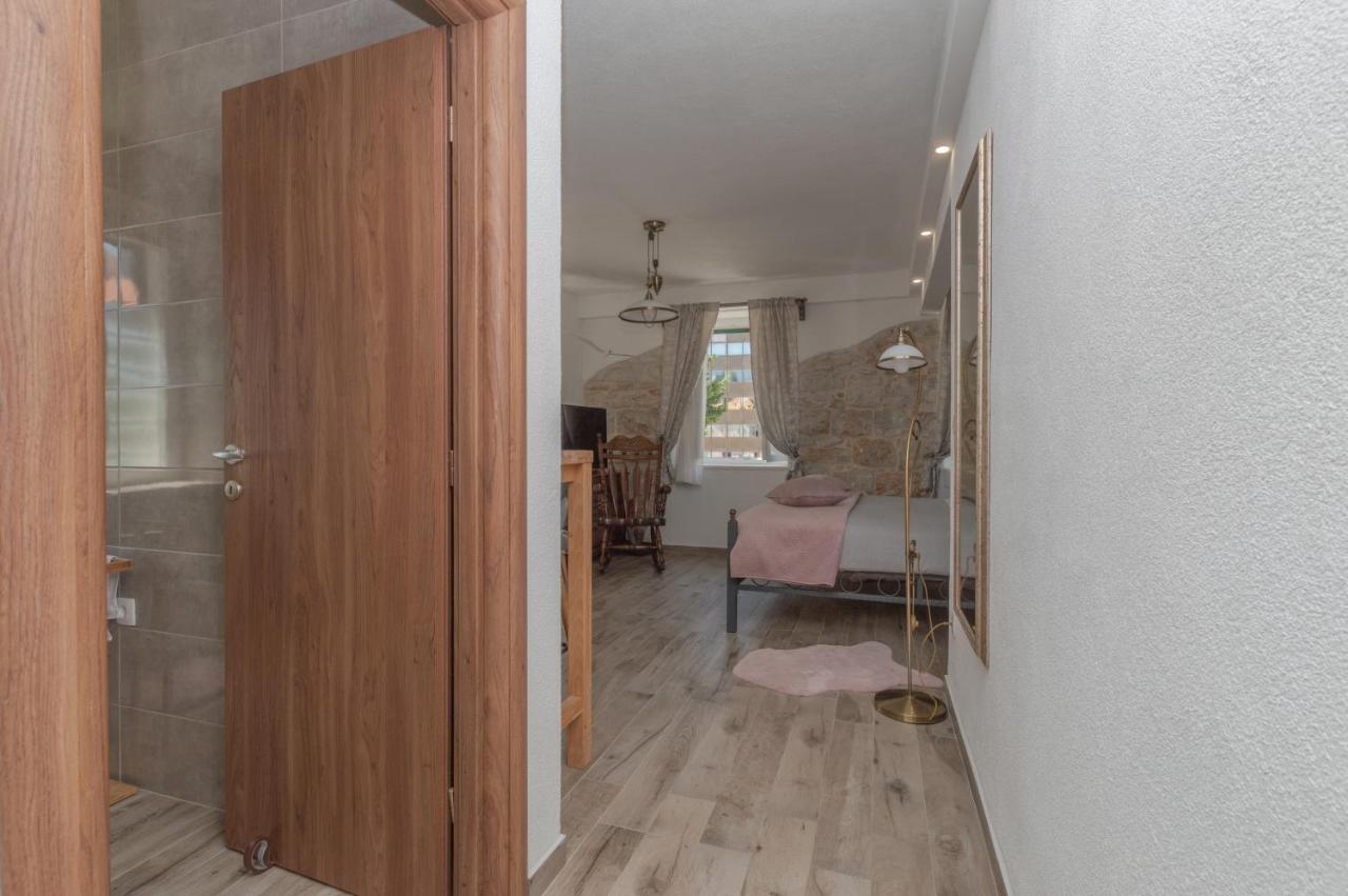 Bossa Studio Apartments Split Buitenkant foto