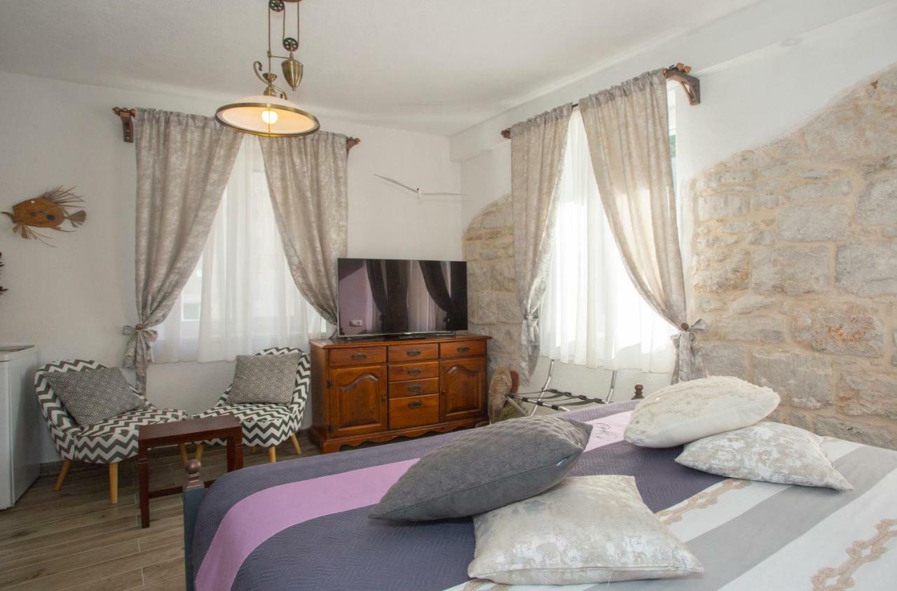Bossa Studio Apartments Split Buitenkant foto