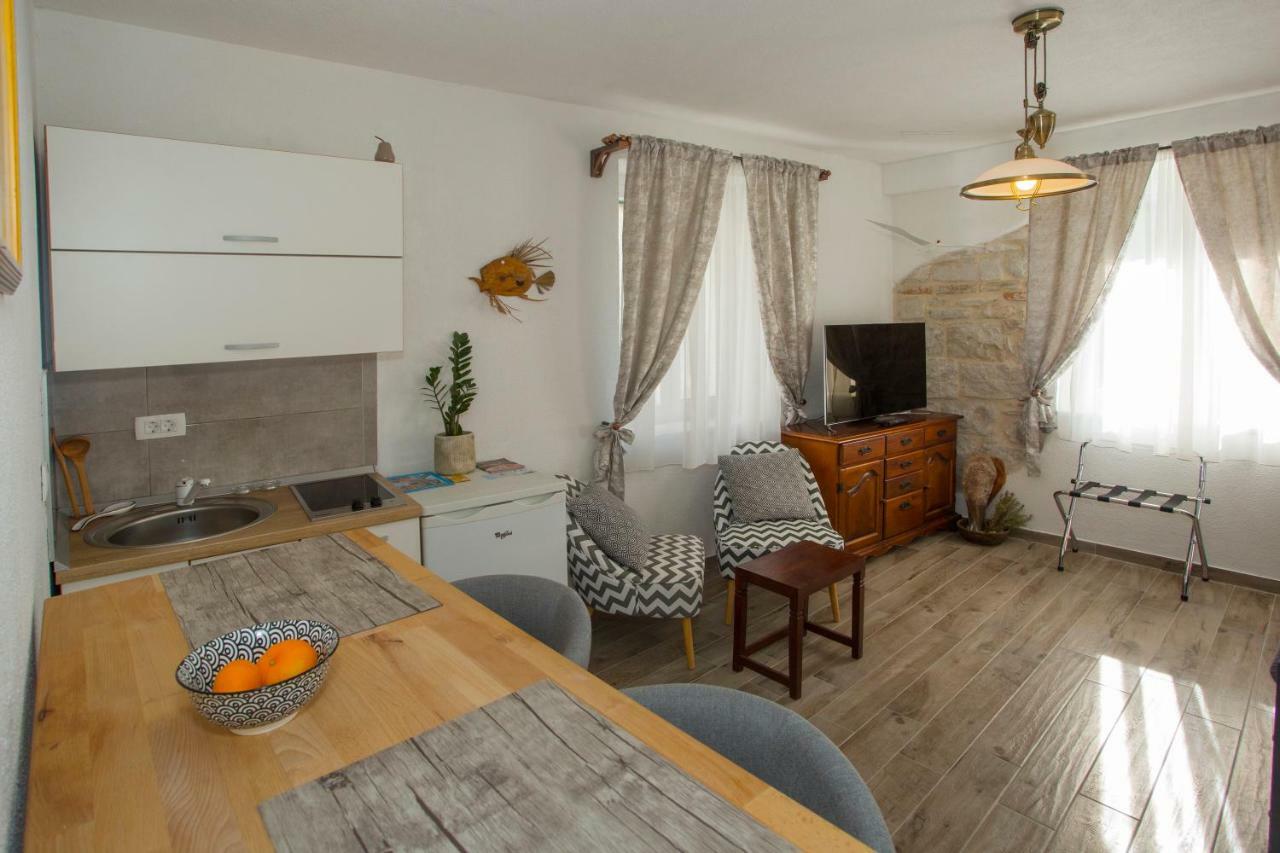 Bossa Studio Apartments Split Buitenkant foto